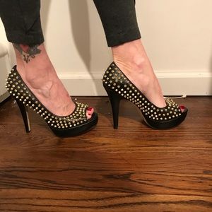 Vince Camuto heels